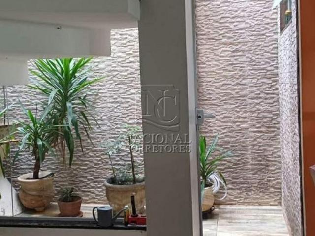 Sobrado à venda, 3 quartos, 2 suítes, 2 vagas, Vila Floresta Santo André/SP