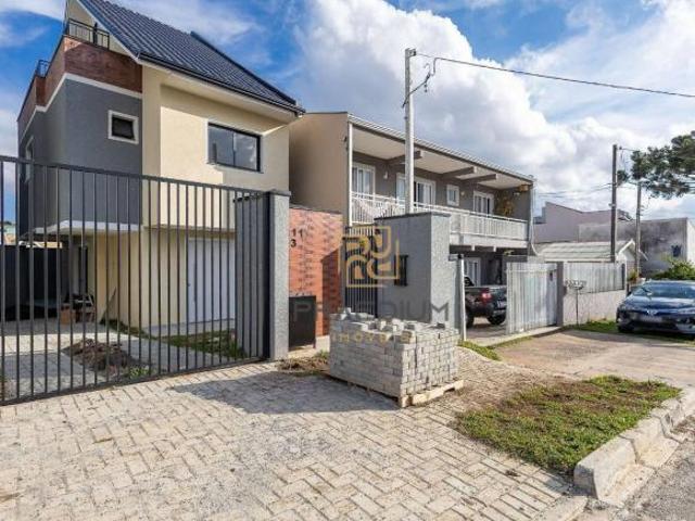 Sobrado com 3 dormitórios à venda, 107 m² por R$ 650.000,00 Xaxim Curitiba/PR