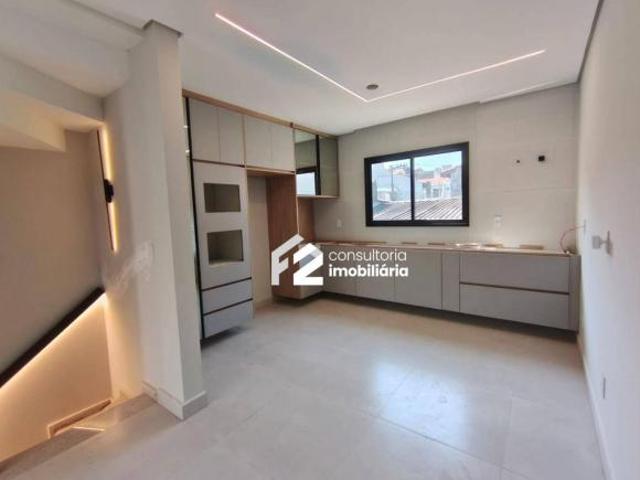 Sobrado com 2 dormitórios à venda, 110 m² por R$ 699.000,00 Jardim Santo Alber