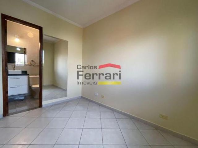 Sobrado a venda 128m² Santa Teresinha