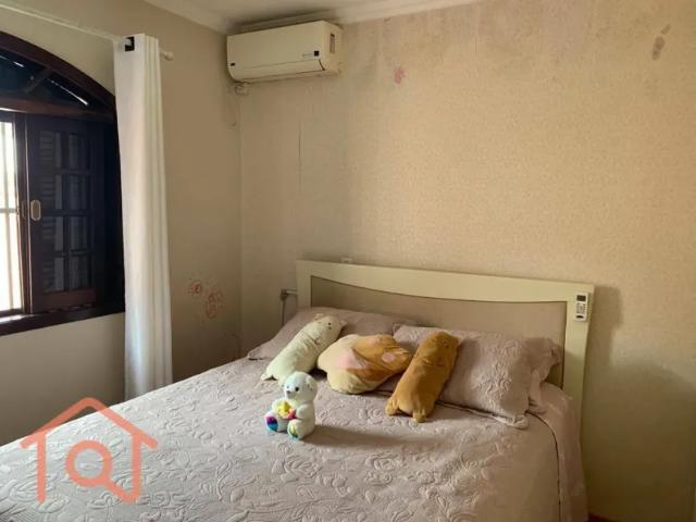 Sobrado com 3 dormitórios à venda, 130 m² por R$ 730.000,00 Vila Guarani Zona Sul São Paulo/SP