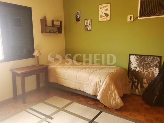 SOBRADO À VENDA 150M² 3 QUARTOS NA CHÁCARA SANTO ANTÔNIO