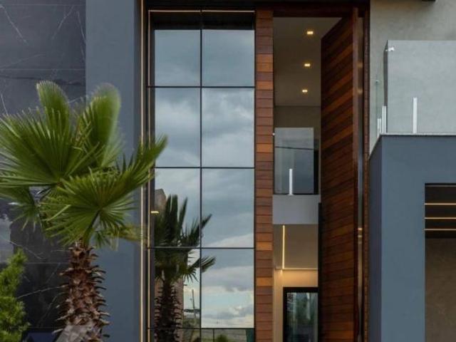 Sobrado à venda, 183 m² por R$ 2.300.000,00 Claudete Cascavel/PR