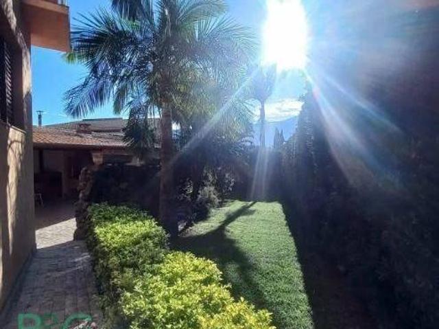 Sobrado à venda, 208 m² por R$ 1.160.000,00 Vila Petrópolis Atibaia/SP
