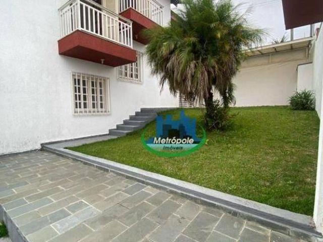 Sobrado com 3 dormitórios à venda, 214 m² por R$ 1.200.000,00 Vila Oliveira