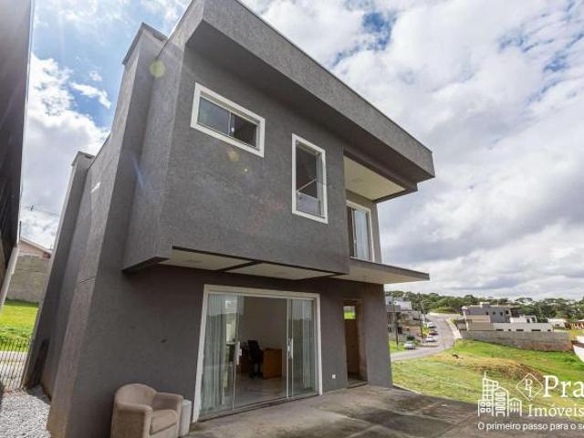 Sobrado à venda, 219 m² privativos, 3 dormitórios 1 sendo suíte, 3 vagas de garagem Arruda, Colombo