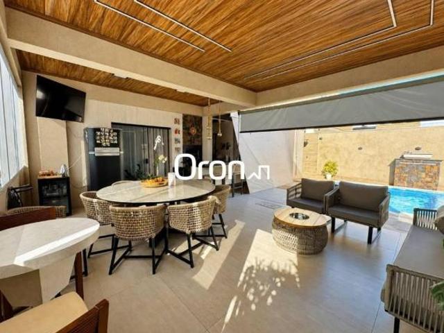 Sobrado à venda, 226 m² por R$ 2.400.000,00 Jardins Madri Goiânia/GO