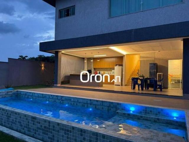 Sobrado à venda, 260 m² por R$ 1.690.000,00 Residencial Vale Verde Senador Canedo/GO