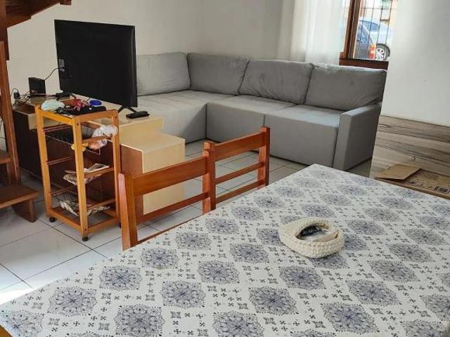 Sobrado à venda 2 quartos em Hípica