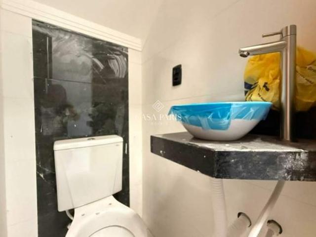 Sobrado à venda, 2 quartos, 1 suíte, 1 vaga, Tude Bastos Praia Grande/SP