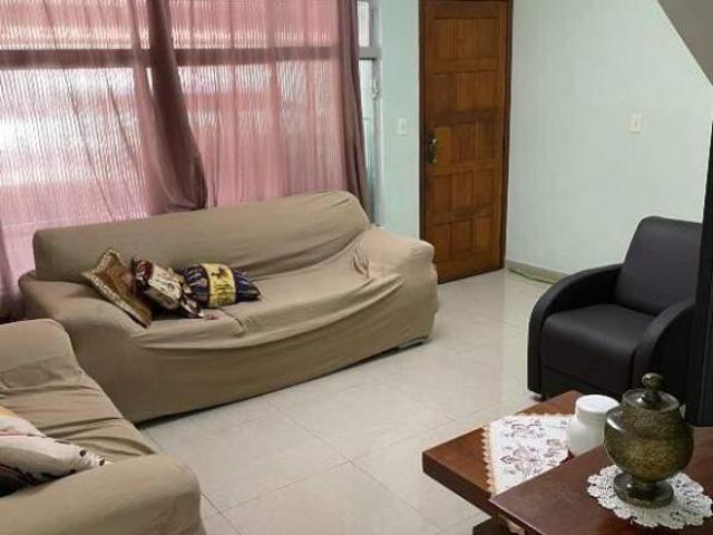 Sobrado à venda 2 quartos 2 vagas Scarpelli Santo André SP