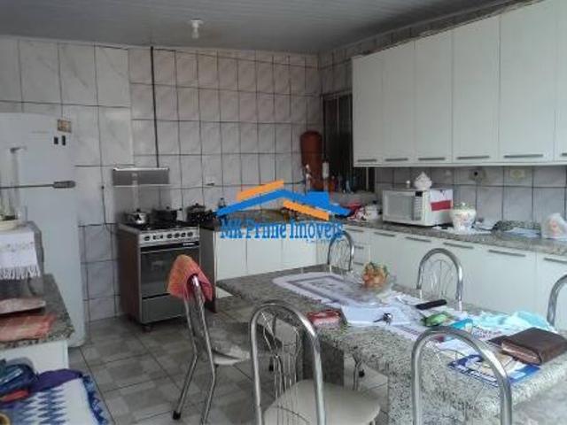 Sobrado à Venda, 300 m² com 3 Quartos e 3 banheiros KM 18 Osasco
