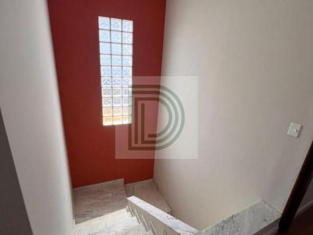 Sobrado à venda 4 dormitórios 1 suíte, quintal e 2 vagas | Excelente localização no Butantã