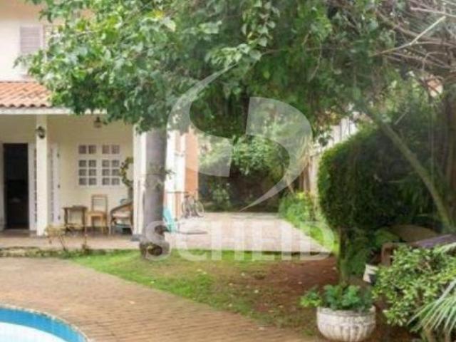 SOBRADO A VENDA 4 DORMITÓRIOS 2 SUÍTES 6 VAGAS 450M² ÁREA ÚTIL 800M² ÁREA TOTAL