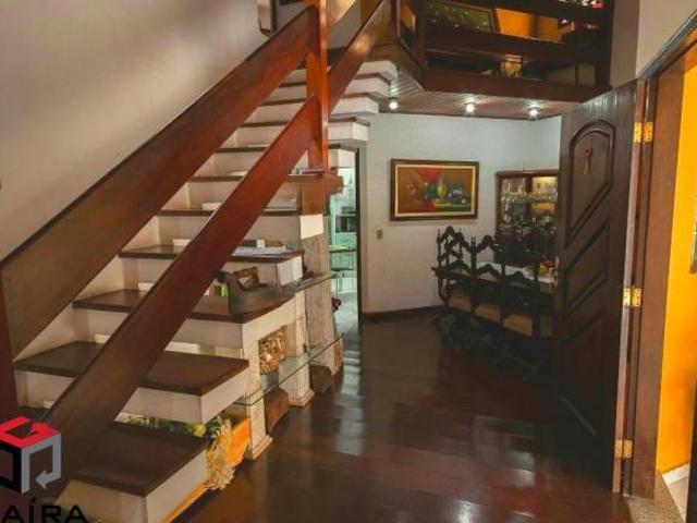 Sobrado à venda 4 quartos 2 suítes 4 vagas Dos Casa São Bernardo do Campo SP