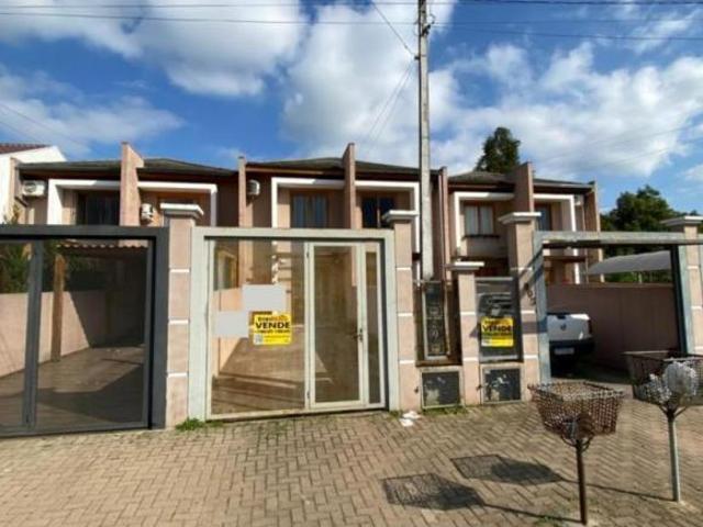 Sobrado a venda com dois dormitórios no Bairro Casa de Pedra em Igr