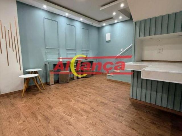 SOBRADO À VENDA COM PONTO COMERCIAL / PRÓXIMO AO SHOPPING BONSUCESSO