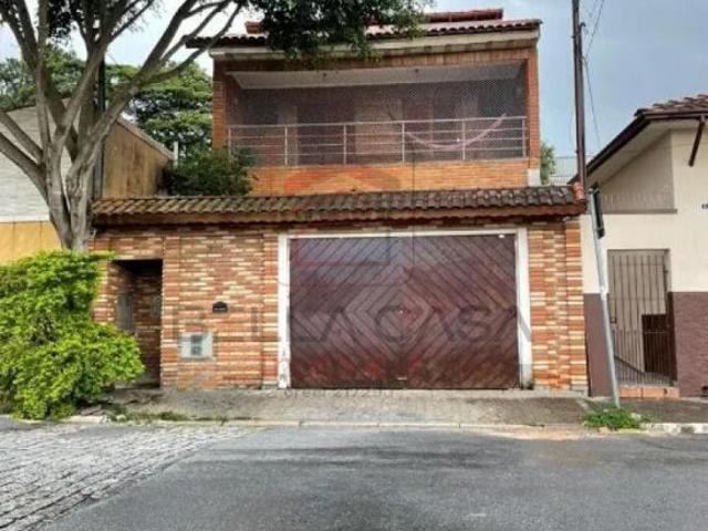 Sobrado à venda com 05 dormitórios sendo 4 Suites, 2 Vagas, Vila Carioca