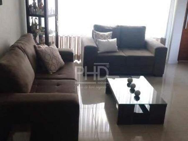 Sobrado à Venda, com 165m2, 3 Quartos, 1 Suíte, 1 Lavabo, Área Gourmet, 2 Vagas, Paulicéia, São Bern