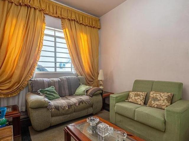 Sobrado à venda com 265 m² 3 quartos 3 banheiros 5 vagas na Vila Madalena