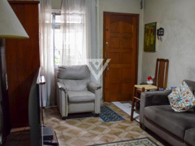 Sobrado a venda com 2 dormitórios na Vila Olímpia