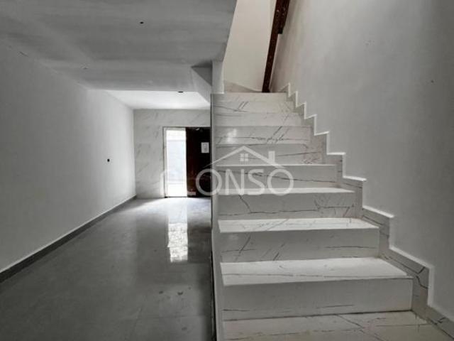 Sobrado a venda com 2 quartos sendo 2 suíte a preço imperdíve Osasco