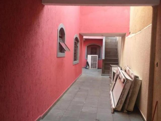 Sobrado à venda com 3 Dormitórios 1 Suíte e 4 vagas no Bairro Conceição em Diadema SP