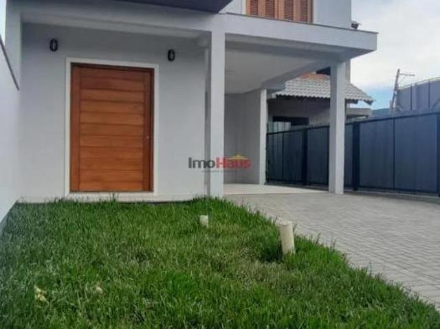 Sobrado a venda com 3 dormitórios no Bairro Bom Pastor em Igrejinha