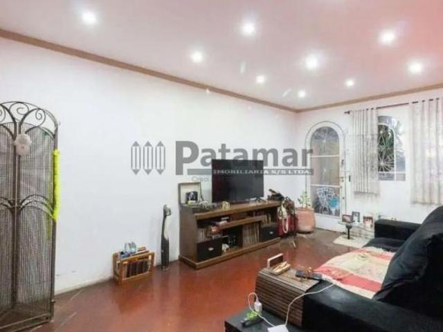 Sobrado a venda com 3 quartos, 1 suíte no Jardim Peri Peri