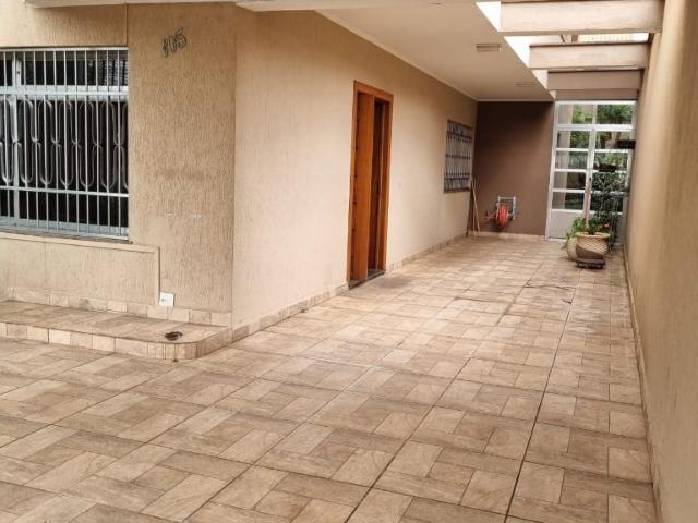 Sobrado à venda com 3 quartos e 180 m² por R$ 954.000