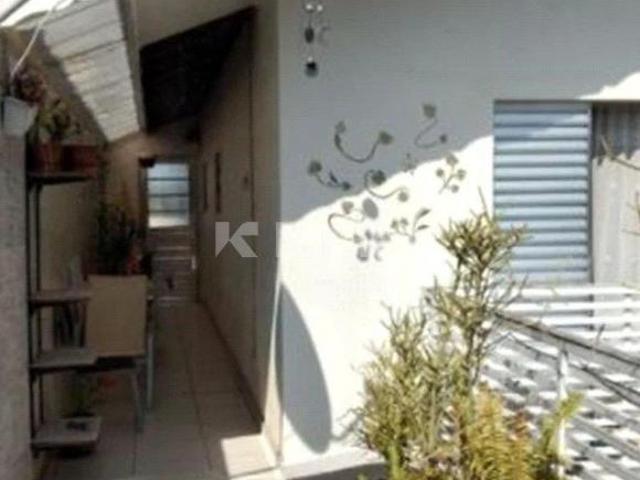 Sobrado à venda com 3 quartos em Jardim Mutinga, São Paulo