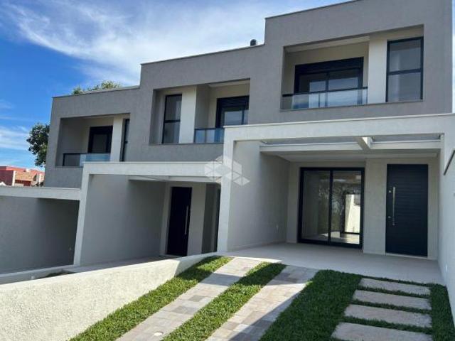 Sobrado à venda com 3 quartos sendo 1 suíte no bairro Montanha, Lajeado/RS