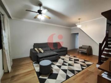 Sobrado á venda com 3 quartos sendo 1 suíte 134 m² de terreno Terras do Sul