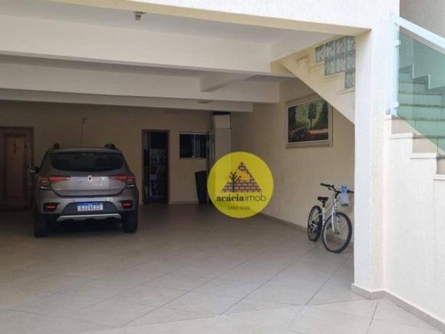 Sobrado à venda com 4 dormitórios 2 suítes e 5 vagas, 258m2, R$ 2.100.000,00 Parque São Doming