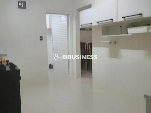 Sobrado à venda com 5 quartos,360m² de área construída,terreno de 440m², 2 casas no mesmo terreno,2