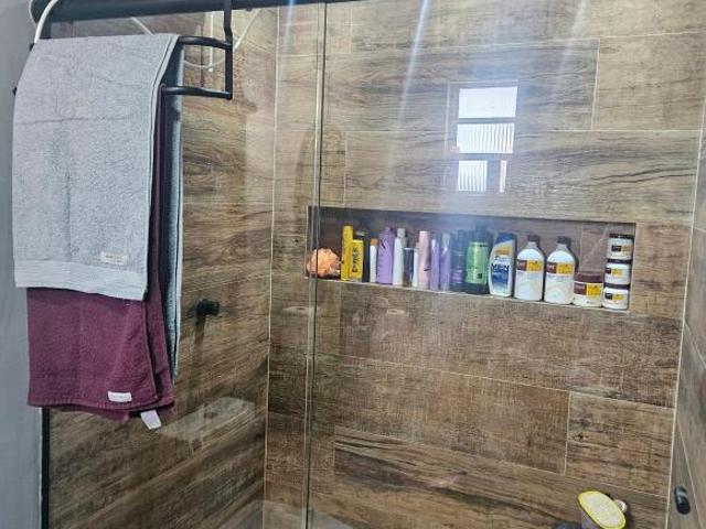 Sobrado à venda Cachoeirinha