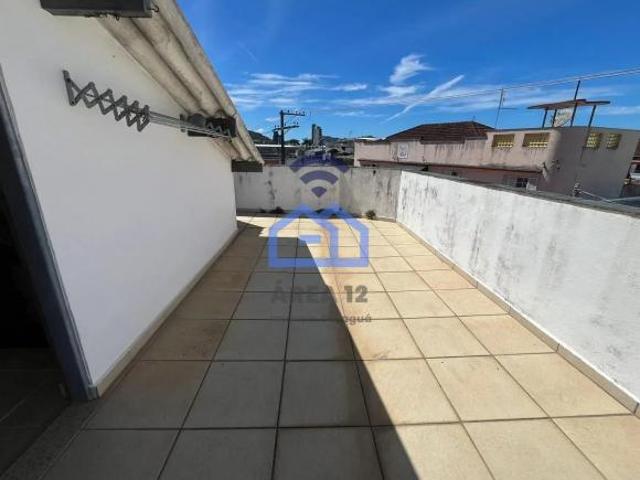 Sobrado à venda, Centro, Caraguatatuba, SP