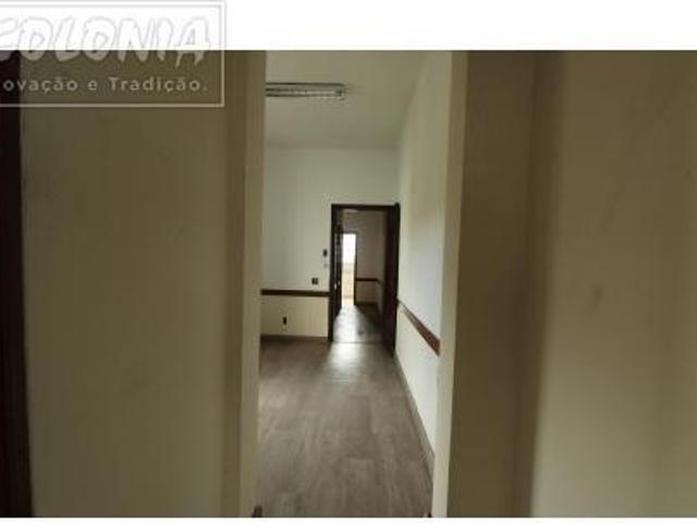 Sobrado a venda Centro