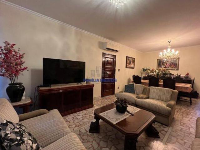 Sobrado a venda aluguel 3 quartos suite 5 vagas Gonzaga Santos SP
