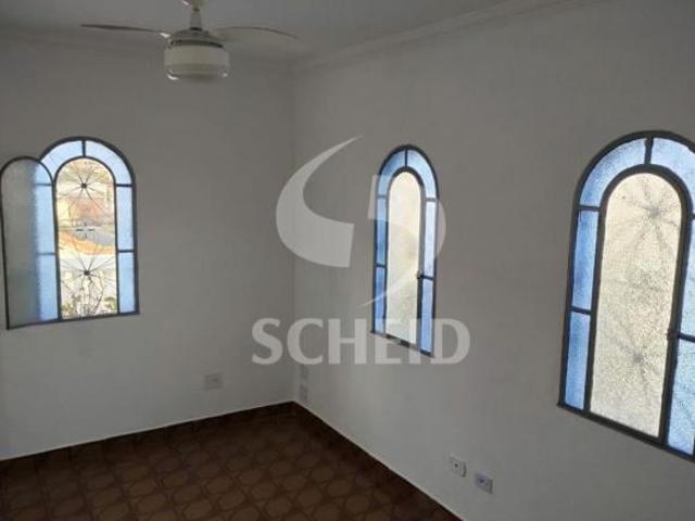 Sobrado a venda de 136,00m² útil, com 3 quartos e 2 vagas, no Campo Grande!