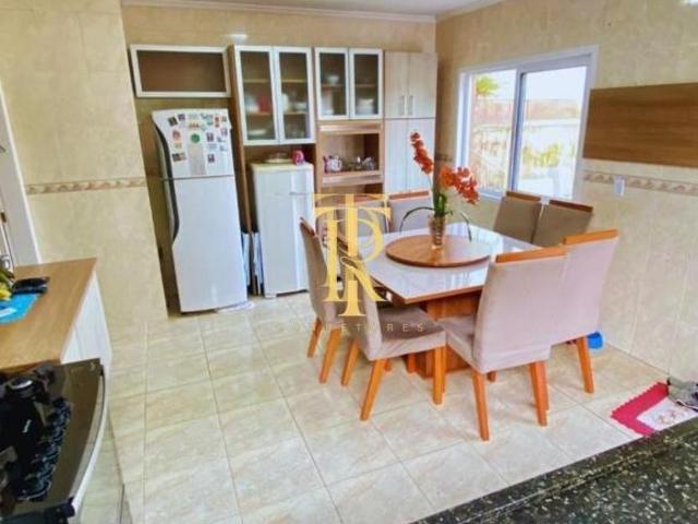Sobrado à venda em Cachoeirinha, COHAB, com quartos, com 160 m²