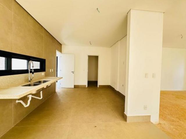 Sobrado à venda em Campinas, Alphaville Dom Pedro, com 3 suítes, com 220 m², RESERVA ALPHA