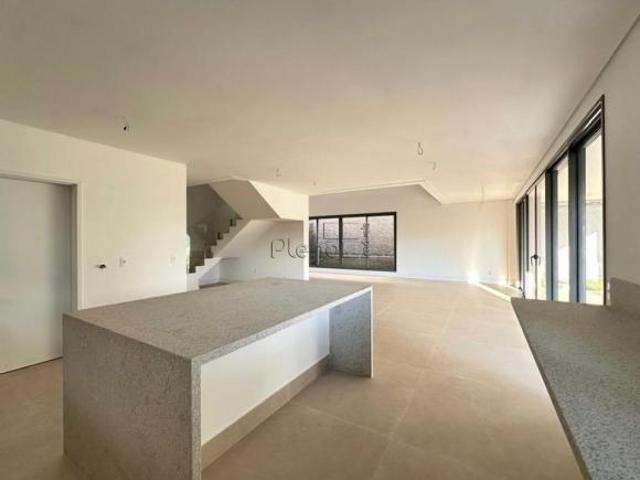 Sobrado à venda em Campinas, Alphaville Dom Pedro, com 3 suítes, com 362.69 m²