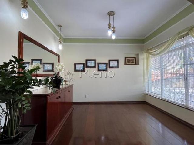 Sobrado à venda em Campinas, Jardim Nova Europa, com 4 quartos, com 248 m²