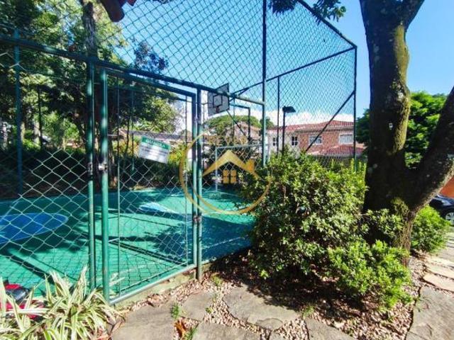 Sobrado à venda em Campinas, Jardim Paineiras, com 3 suítes, com 175 m²
