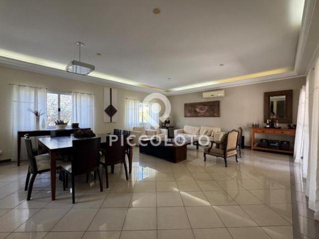 Sobrado à venda em Campinas, Sousas, com 4 quartos, com 332.49 m², Monte Carlo