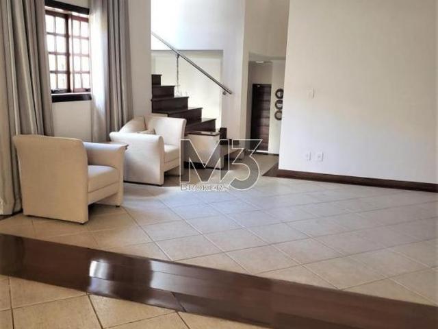 Sobrado à venda em Campinas, Parque da Hípica, com 3 suítes, com 325 m², Parque da Hipica