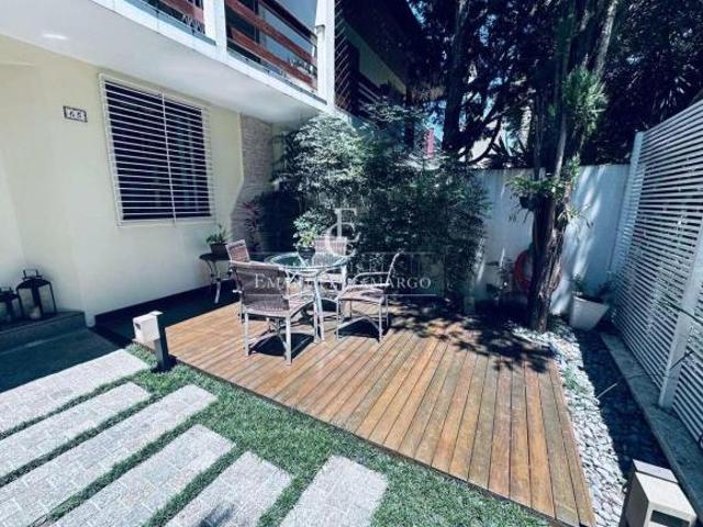 Sobrado a venda em Curitiba PR