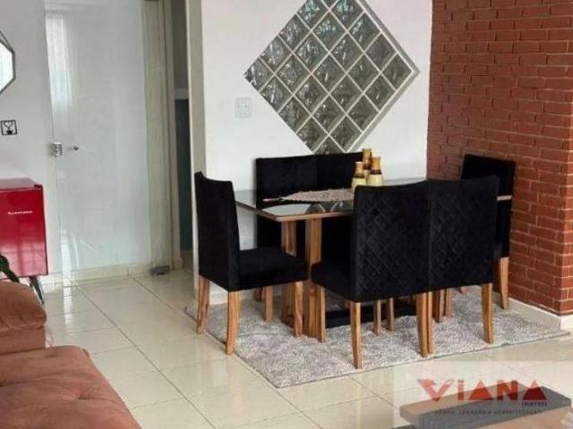 Sobrado à venda em Assunção, SBC: 238m², 3 dormitórios, 1 suíte, 5 banheiros.