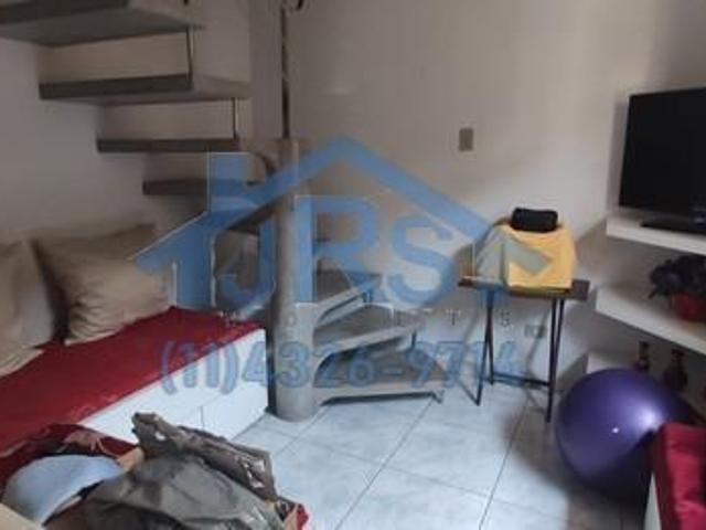 Sobrado à venda em Barueri, Jardim Regina Alice, com 3 suítes, com 225 m², Não E